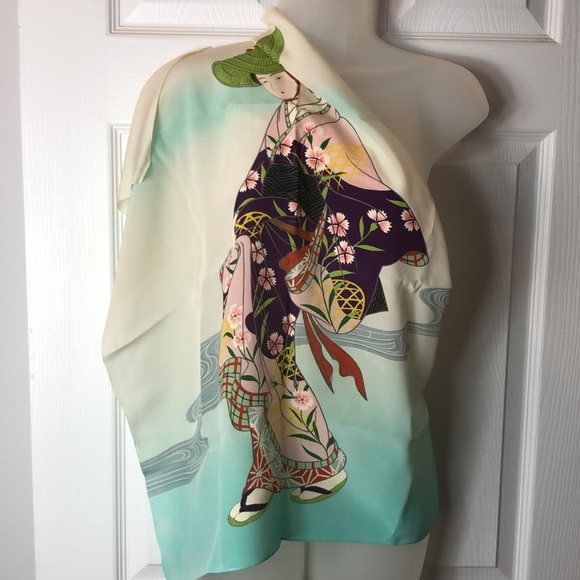 VINTAGE RARE JAPAN GRAPHIC SCARF - Picture 1 of 8